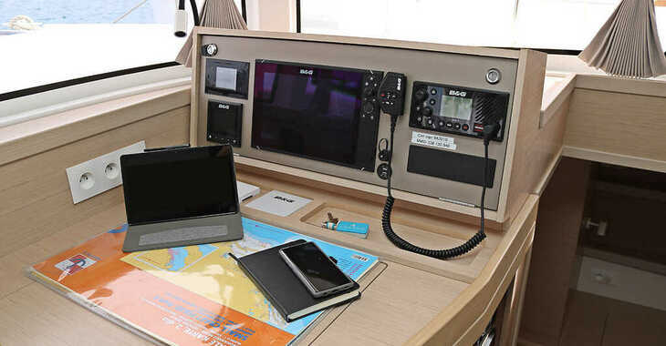Rent a catamaran in Marina Frapa - Lagoon 42 - 3 + 1 cab.