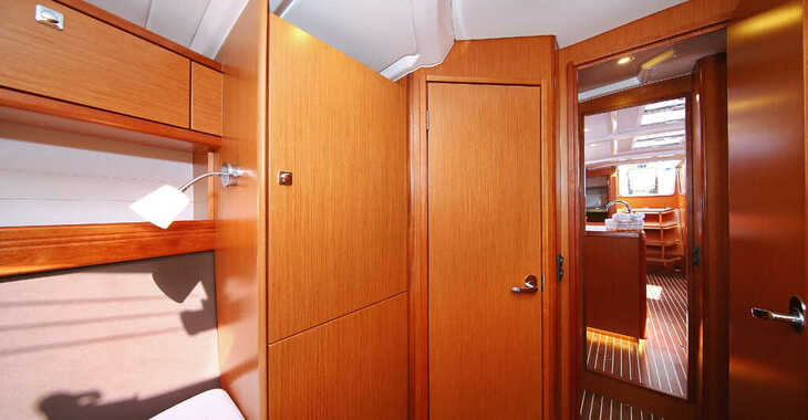 Rent a sailboat in Vodice ACI Marina - Bavaria Cruiser 56 - 5 + 1 cab.