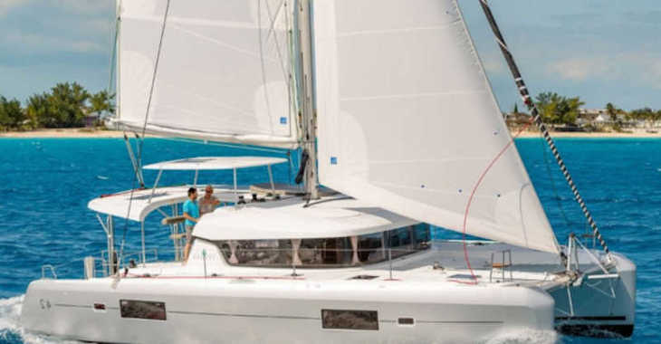 Rent a catamaran in Mykonos - Lagoon 42 A/C & GEN.