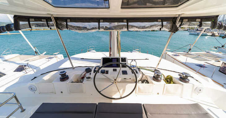 Rent a catamaran in Nidri Marine - Lagoon 50 A/C & GEN & WM