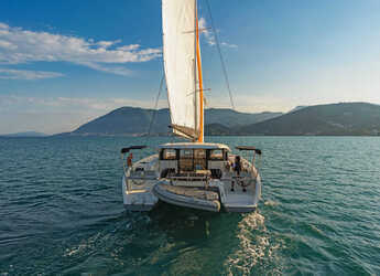 Alquilar catamarán en Nidri Marine - Excess 11