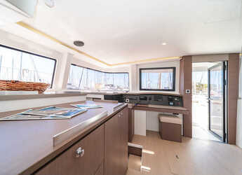 Rent a catamaran in Alimos Marina - Bali 4.8 A/C & GEN & WM