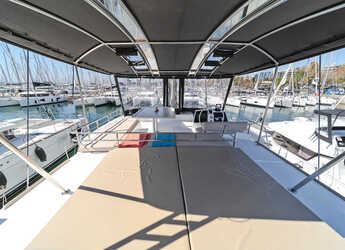 Rent a catamaran in Alimos Marina - Bali 4.8 A/C & GEN & WM