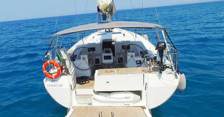 Rent a sailboat in Marina Trapani - Bavaria C45