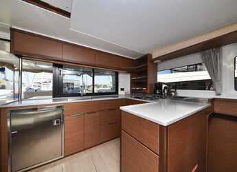 Rent a catamaran in Marina Sukosan (D-Marin Dalmacija) - Lagoon 46