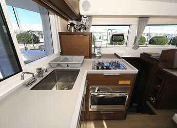 Rent a catamaran in Marina Sukosan (D-Marin Dalmacija) - Lagoon 40