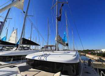 Rent a catamaran in Marina Sukosan (D-Marin Dalmacija) - Lagoon 40