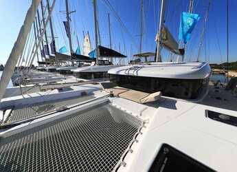 Rent a catamaran in Marina Sukosan (D-Marin Dalmacija) - Lagoon 40
