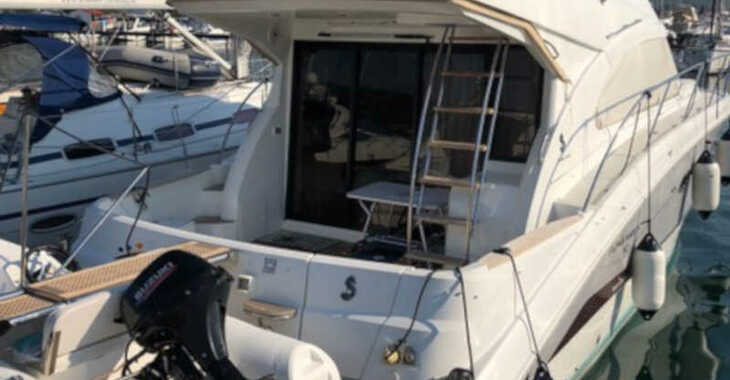 Rent a motorboat in Punat - Antares 42 Fly