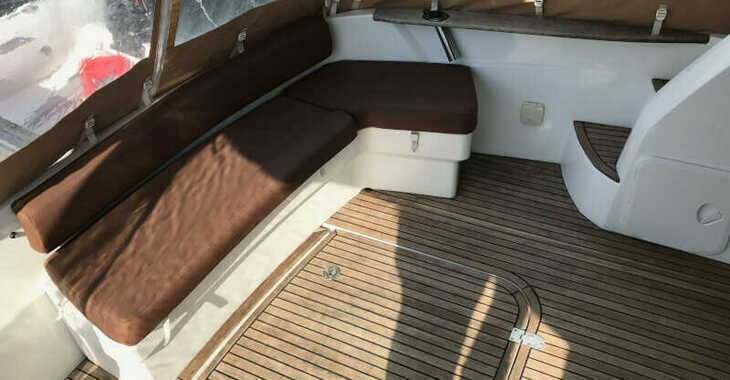 Chartern Sie motorboot in Punat - Antares 42 Fly