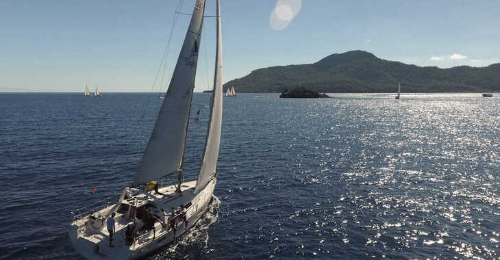 Rent a sailboat in Punat - Oceanis 45 (4 cabs)