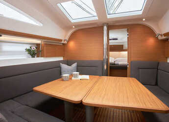 Alquilar velero en Marina Kastela - Elan Impression 40