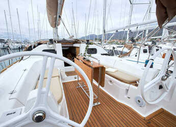 Alquilar velero en Marina Kastela - Elan Impression 40