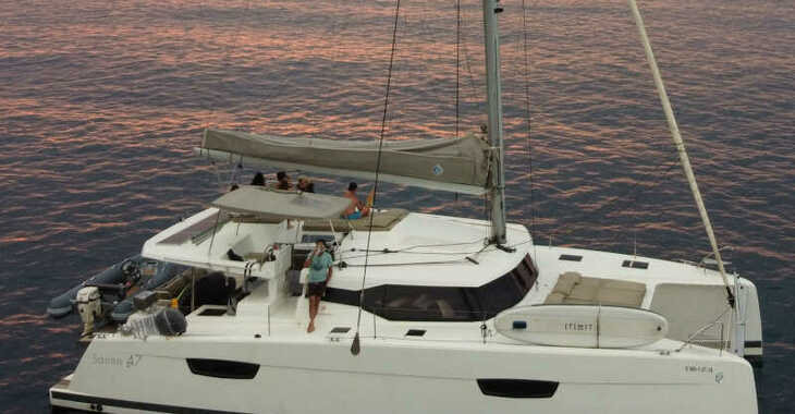 Rent a catamaran in Playa Talamanca - Saona 47