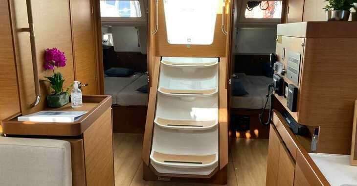 Rent a sailboat in Marina Real Juan Carlos I - Jeanneau Sun Odyssey 490
