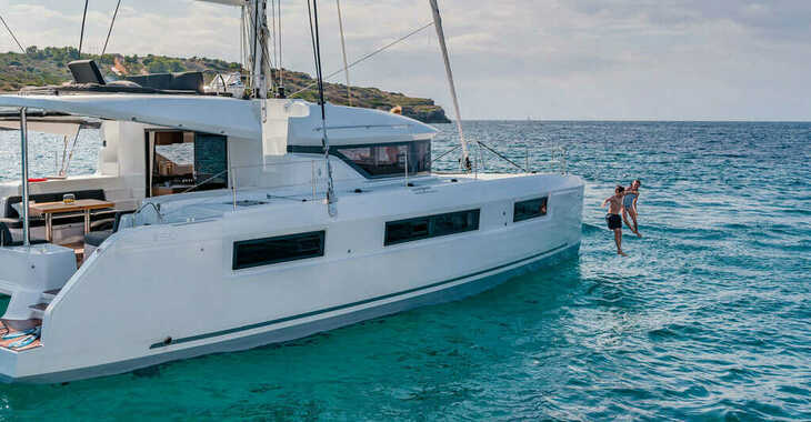 Rent a catamaran in Wickhams Cay II Marina - Sunsail Lagoon 505 (Classic)