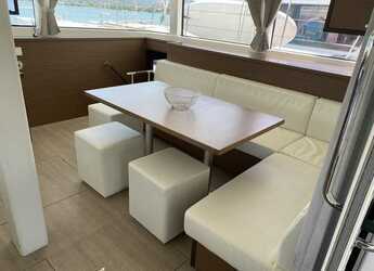 Louer catamaran à Marina d'Arechi - Lagoon 52F (5 cab)