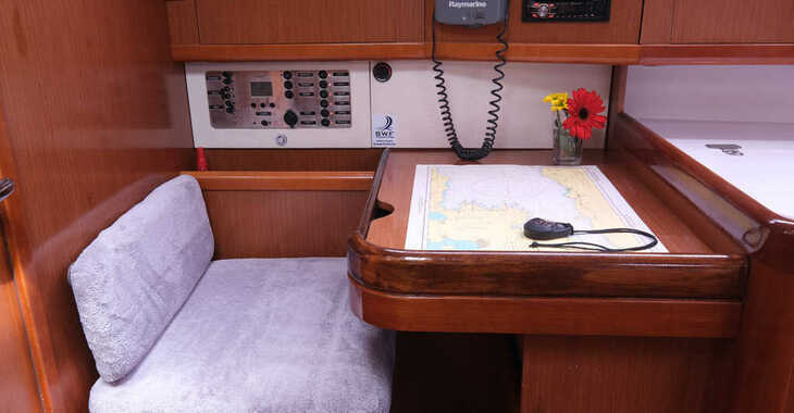 Chartern Sie segelboot in D-Marin Gocek - Oceanis 40 