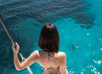 Alquilar catamarán en Club Náutico Ibiza - Lagoon 400