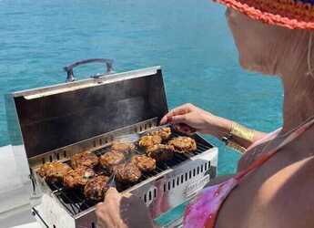 Alquilar catamarán en Club Náutico Ibiza - Lagoon 400