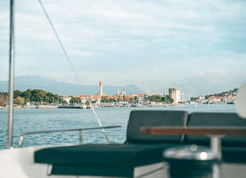 Louer catamaran à Marina Kastela - Lagoon 52F