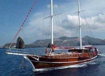 Rent a schooner in Marina Lipari  - Latife Sultan