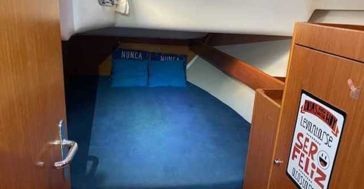 Chartern Sie segelboot in Marina Botafoch - Beneteau Cyclades 39.3