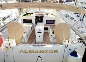 Rent a sailboat in Marina de Dénia - Jeanneau Sun Odyssey 44.0