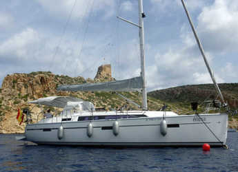 Rent a sailboat in El Arenal - Bavaria Cruiser 37 - 3 cab.