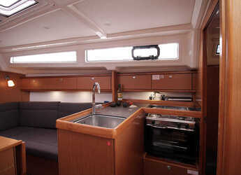 Louer voilier à El Arenal - Bavaria Cruiser 33