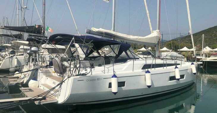 Chartern Sie segelboot in Marina d'Arechi - Oceanis 40.1 (3cab)