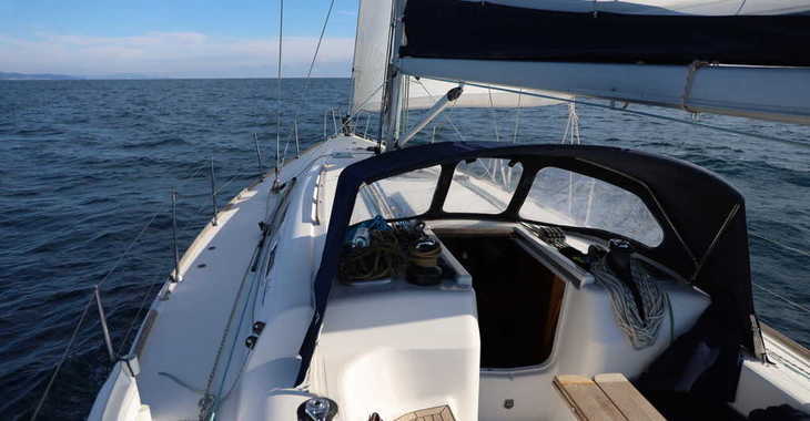 Rent a sailboat in Port Olimpic de Barcelona - Dufour 44 Performance