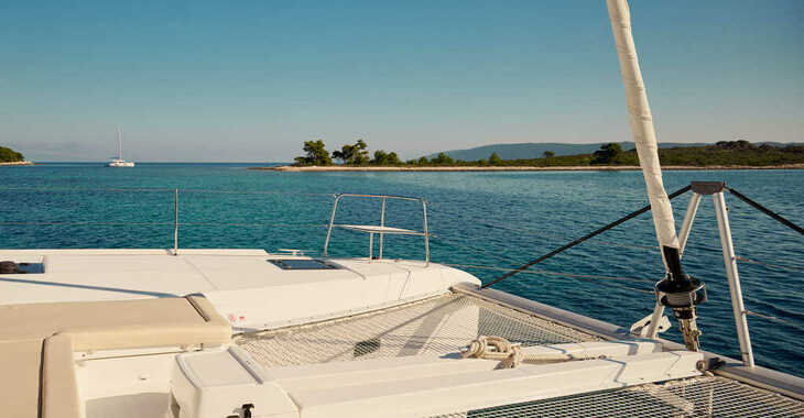 Chartern Sie katamaran in SCT Marina Trogir - Lagoon 46