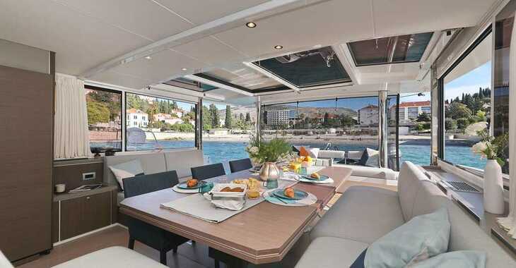 Rent a catamaran in ACI Marina Dubrovnik - Bali 5.4 - 5 cab.