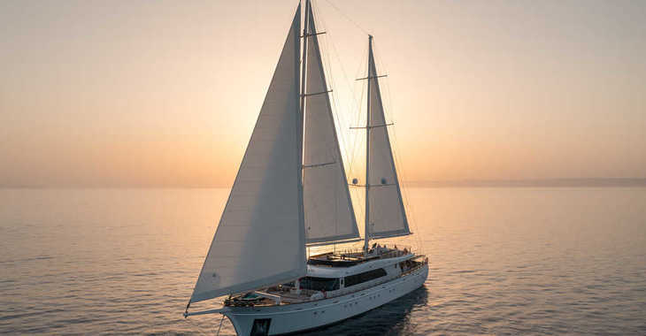 Rent a schooner in Marina Split (ACI Marina) - Gulet Love Story (Deluxe)