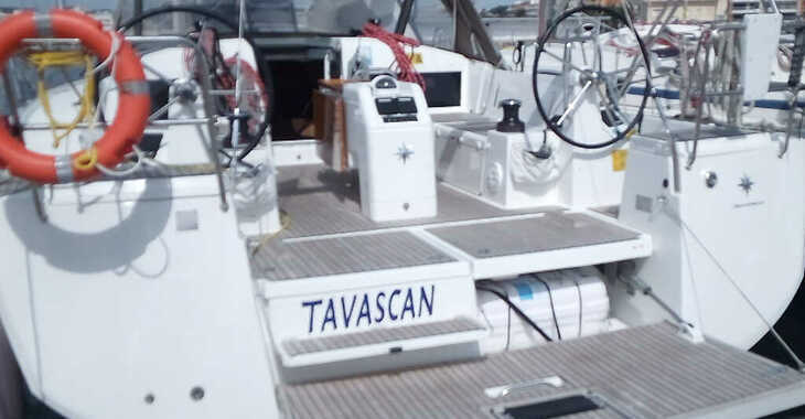 Rent a sailboat in Marina Palamos - Jeanneau Sun Odyssey 440