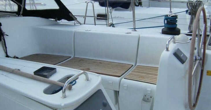 Rent a sailboat in Marina di Portorosa - Cyclades 50.4