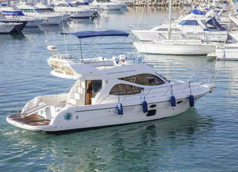 Chartern Sie yacht in Marina de Dénia - Astinor 41