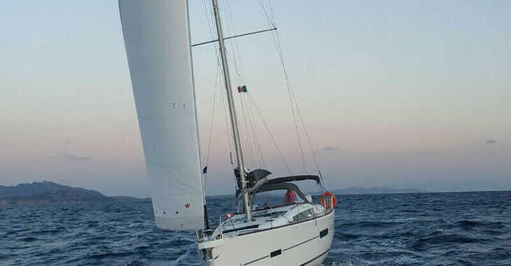 Rent a sailboat in Marina di Palermo La Cala - Dufour 520 Grand Large