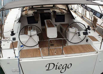 Noleggiare sailboat in Marina di Portorosa - Dufour 460 Grand Large 