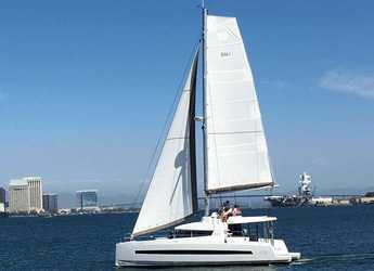 Rent a catamaran in Marina di Portisco - Bali 4.3