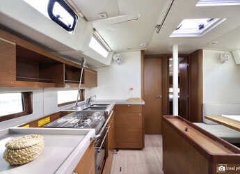 Rent a sailboat in Marina di Scarlino - Oceanis 46.1