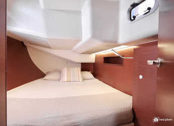 Rent a sailboat in Marina di Scarlino - Hanse 458