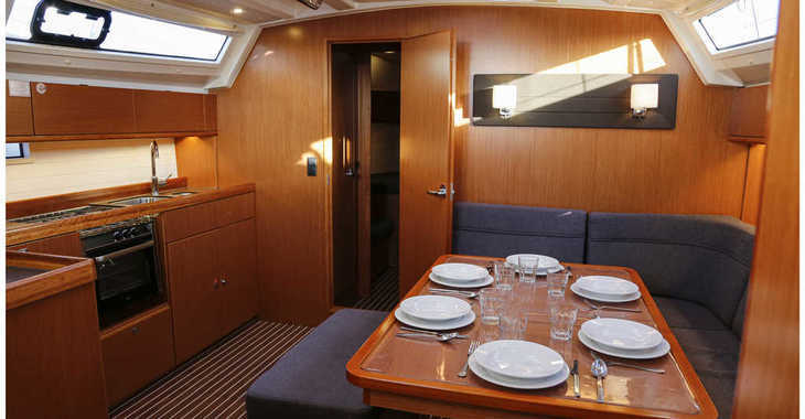Louer voilier à Marina di Cannigione - Bavaria Cruiser 46 
