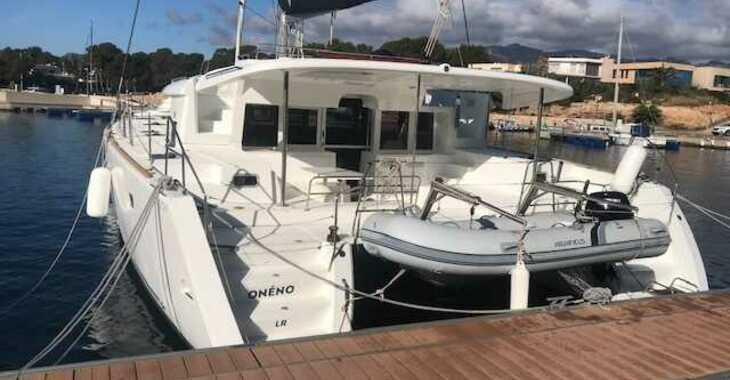 Rent a catamaran in Club Naútico de Sant Antoni de Pormany - Lagoon 450 F