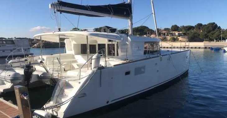 Rent a catamaran in Club Naútico de Sant Antoni de Pormany - Lagoon 450 F