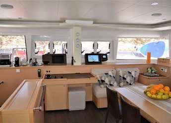 Rent a catamaran in Marina di Portisco - Lagoon 560 S2