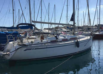 Rent a sailboat in Porto Capo d'Orlando Marina - Bavaria 31 Cruiser