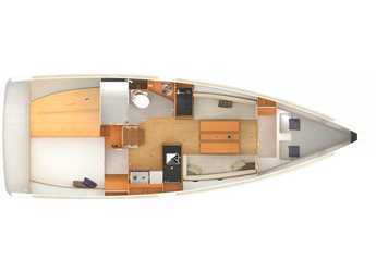 Rent a sailboat in Marina di Scarlino - Sun Odyssey 349 - 2 cabins