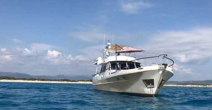 Louer yacht à Cala dei Sardi - Waverunner 55